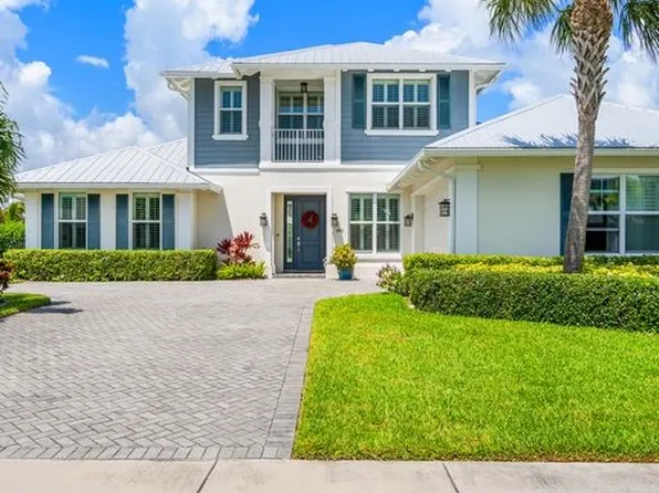 3911 Duneside Dr, Hutchinson Island, FL 34949