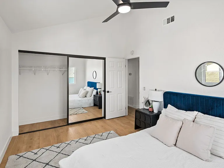 152 Evergreen Ave #4 — Photo 32