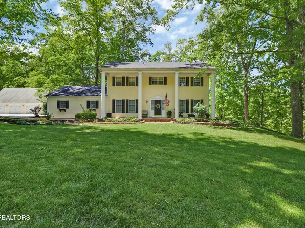 40 Snow White Dr, Crossville, TN 38572
