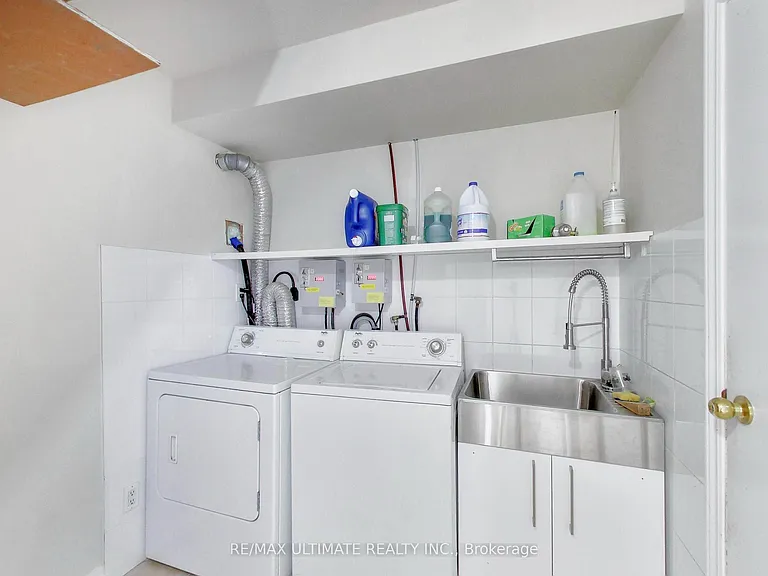 19 Glenora Ave #UPPER — Photo 25