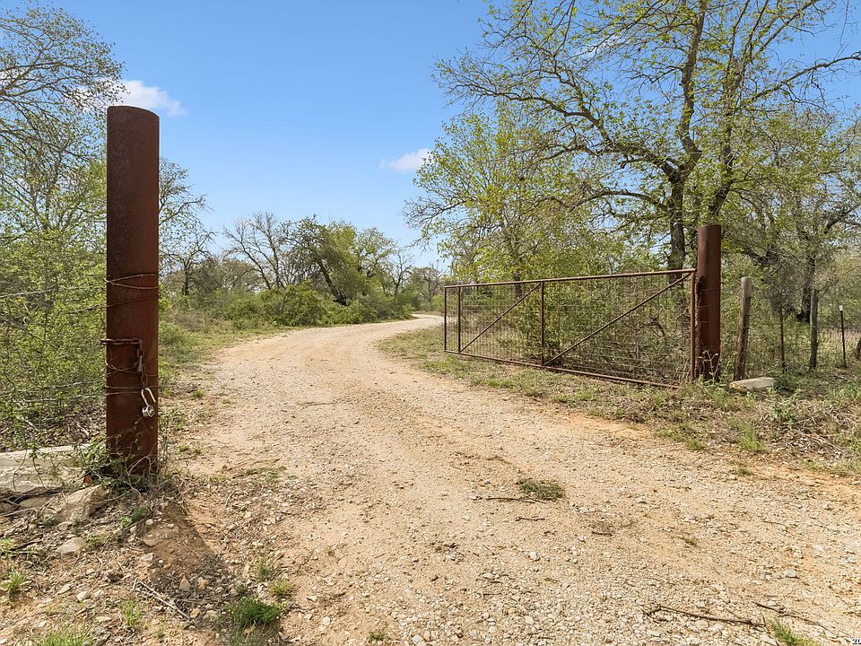 1st image of 174 Adcock Lane