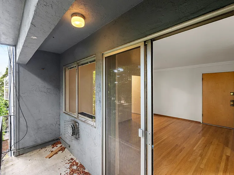 2540 Benvenue LLC — Photo 9