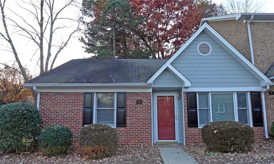 1st image of 1 Brandy Ct