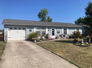 1241 Sunnyglenn Ct, Bluffton, IN 46714