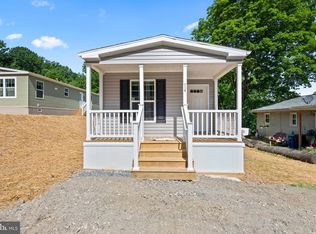 716 Hillside Dr, Gap, PA 17527