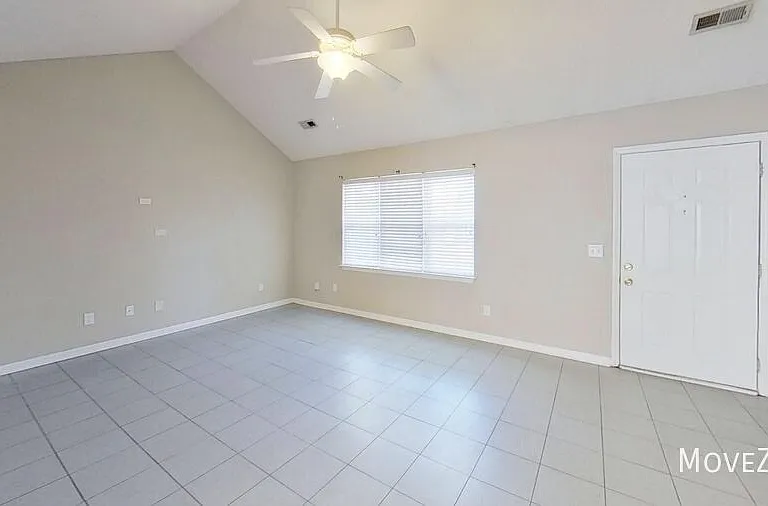 2406 Sapling Cir — Photo 7