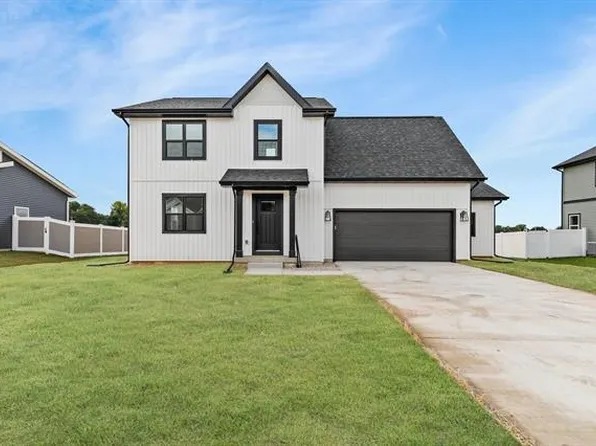 10423 N Stone Barn, Milton, WI 53563