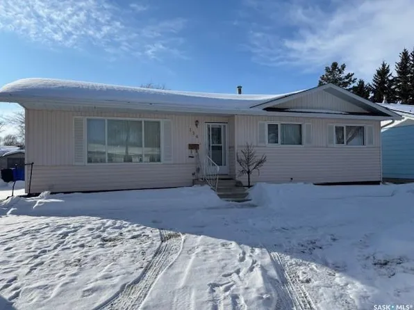 154 Parker CRESCENT, Canora, SK S0A 0L0