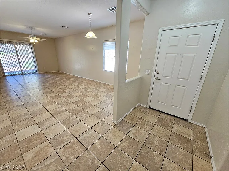 5958 Saddle Horse Ave — Photo 4