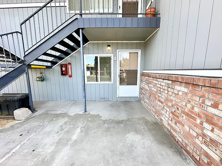4507 Hillcrest Dr — Photo 27