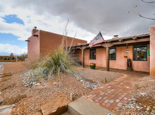 2814 Rio Vista Ct SW, Albuquerque, NM 87105