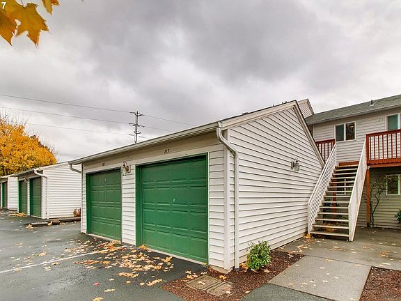 2nd image of 4000 NE 109th Ave Unit 218F