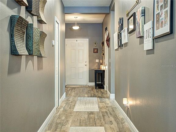 4th image of 2508 Plumadore Dr