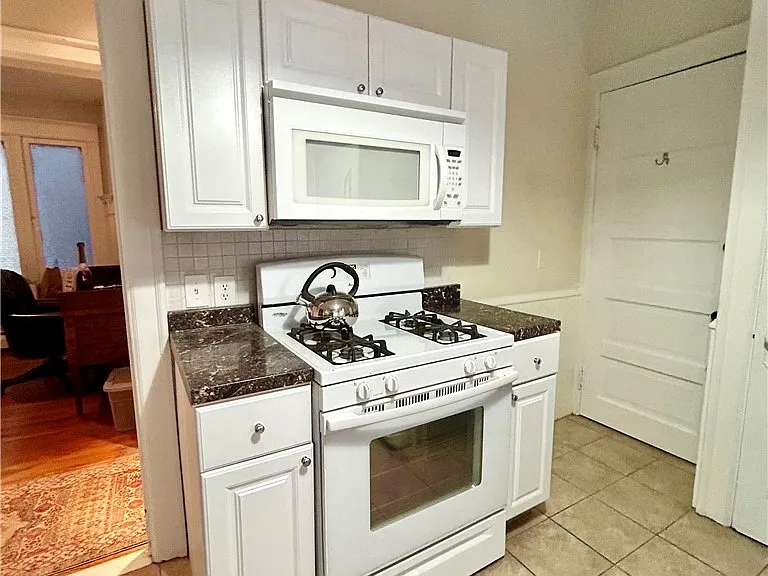 711 Lafayette Ave #LOWER — Photo 15