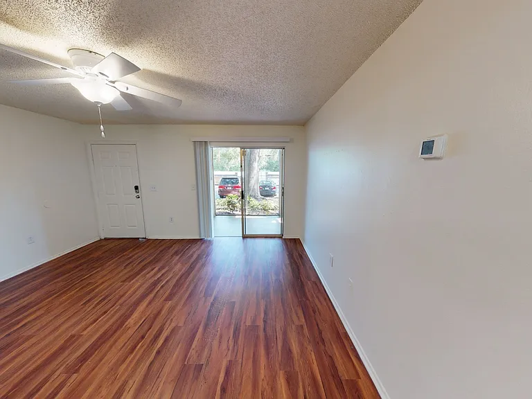 Lakewood Place — Photo 72