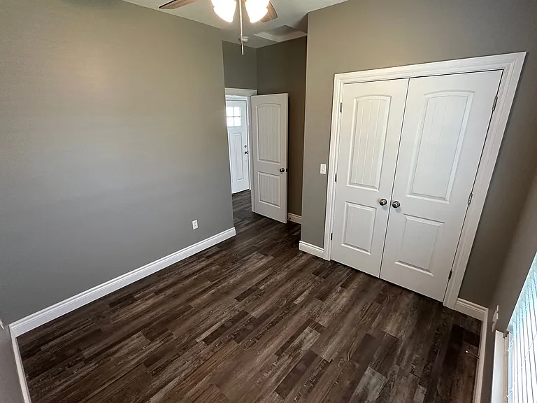 7375 Hercules Ln — Photo 10