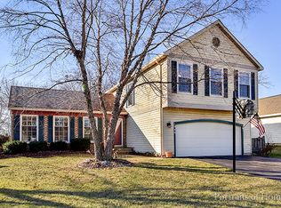 1948 Shetland Dr, Wheaton, IL