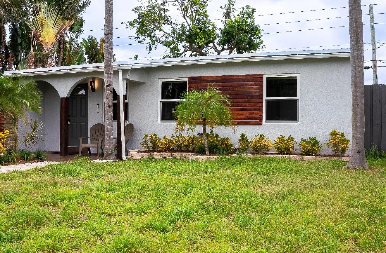 3 bed, 960 sqft, $2,880 — Photo 3