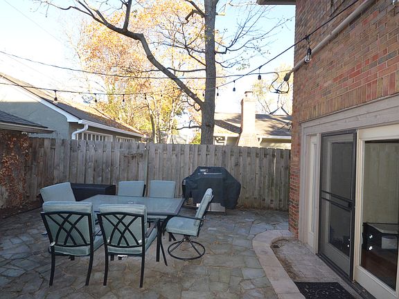3rd image of 5736 N New Jersey St