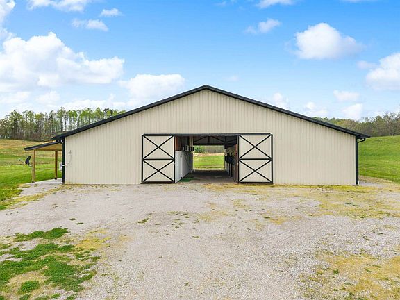 3rd image of 1114A Matt Baker Rd