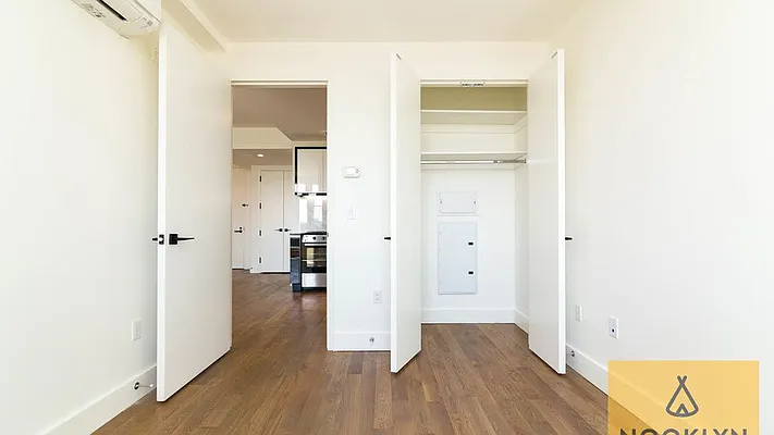 Rented by Nooklyn NYC LLC | media 25