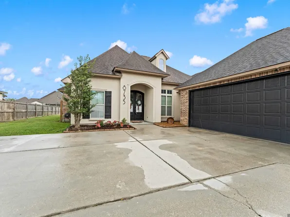 8735 Sandpiper St, Denham Springs, LA 70706