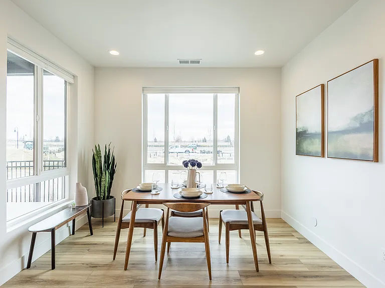 290 S Filbert Ln — Photo 13
