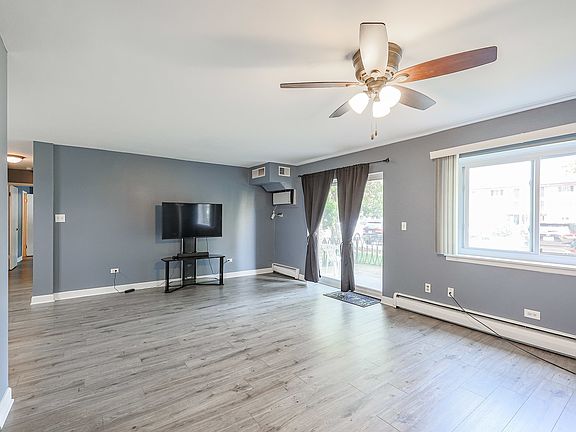 5th image of 1206 E Fairview St APT 106