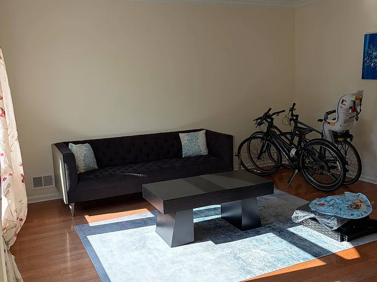 1801 Finderne St — Photo 3