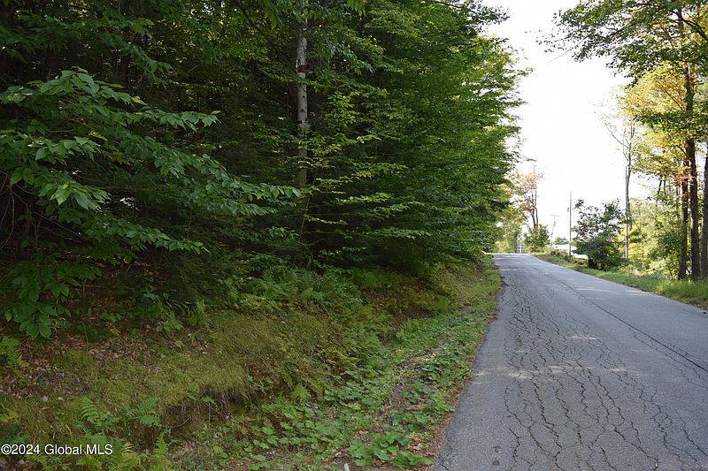 3rd image of L3.5 Parker Road