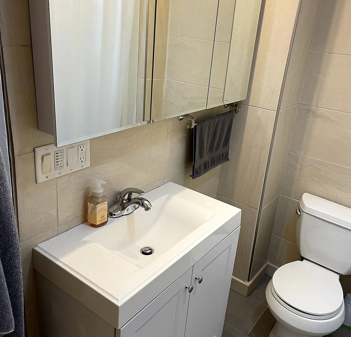 3 bed, 775 sqft, $1,500 — Photo 2
