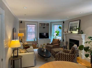36 Hancock St APT 6B, Boston, MA 02114