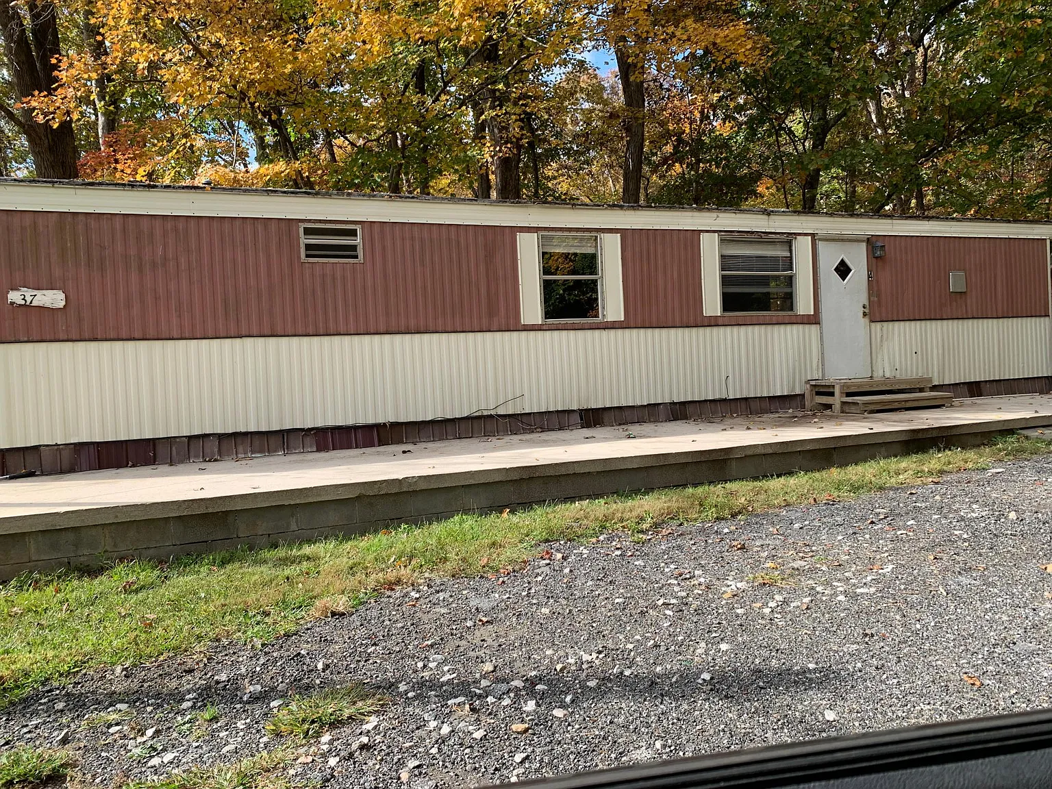 Old Cornelia Hwy, Gainesville — Photo 1