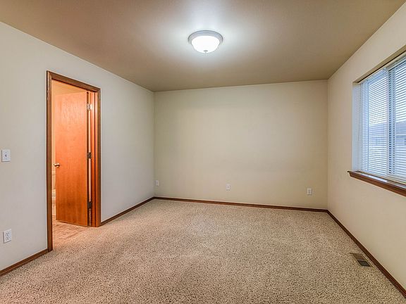 5th image of 1001 S 91st Ave #1