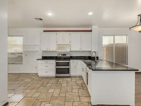 5th image of 6157 W ECHO Lane