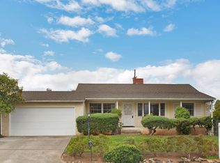 425 Orange Grove Ave, Vista, CA 92084