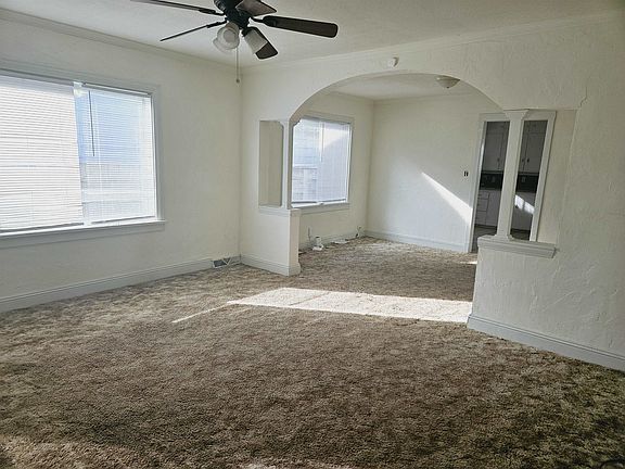 2nd image of 1614 E Pine Ave