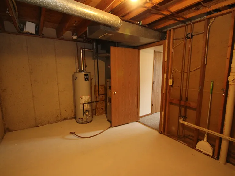 2416 Falcons Way — Photo 18