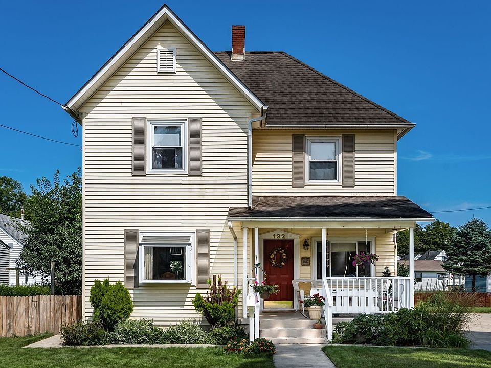 1st image of 132 N 30th St