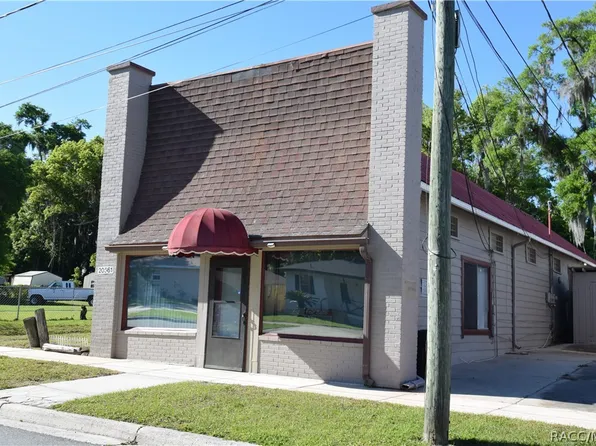 20561 Walnut St, Dunnellon, FL 34431