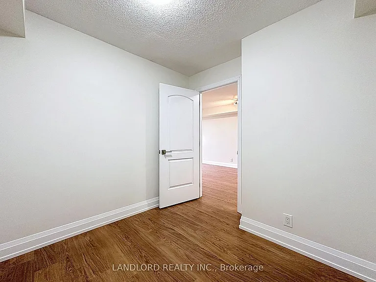 1070 Sheppard Ave W #801 — Photo 15