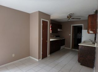 112 Mill Pond Rd, Jacksonville, NC 28546