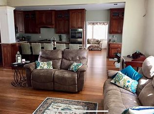 904 Hanson Dr, Newport News, VA 23602