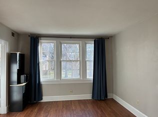 1762 N Troy St APT 647, Arlington, VA 22201