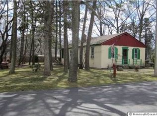 1645 Hoffman St, Brick, NJ 08724