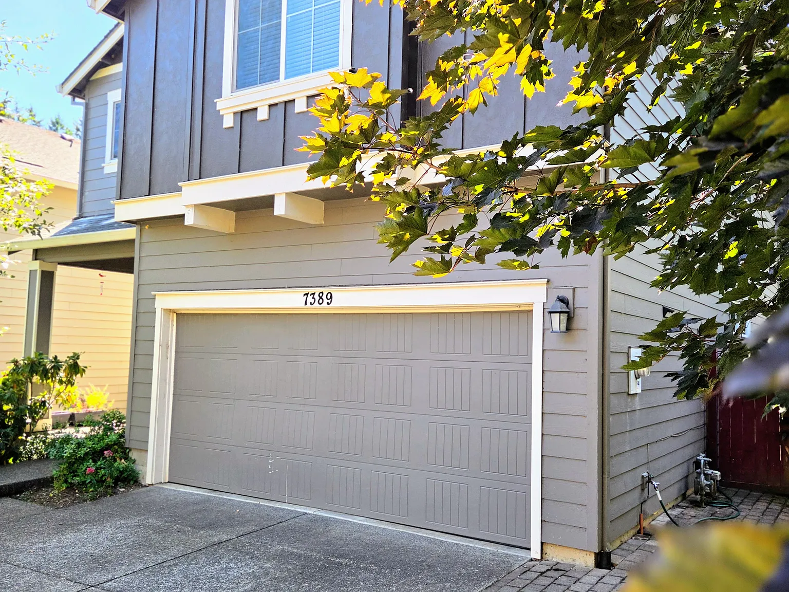 4 bed, 2.5 bath, 2297 sqft, $3,250 — Photo 2