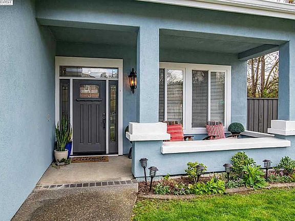 5th image of 3617 Thornhill Dr