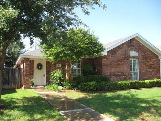 1st image of 4027 Green Meadow Dr