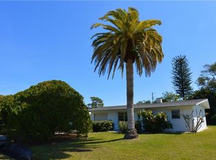 1757 Croton Dr, Venice, FL 34293