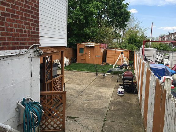 2nd image of 1061 Arnow Ave
